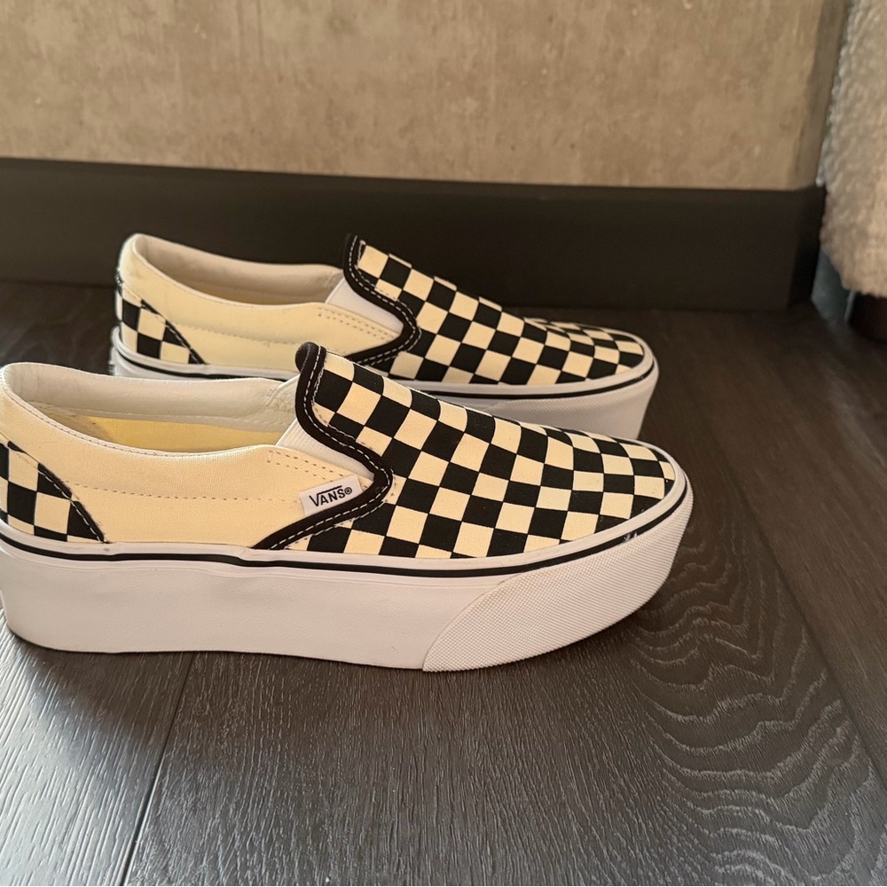Like New Platform Vans Classic Slip On Stackform - Picture 6 of 10